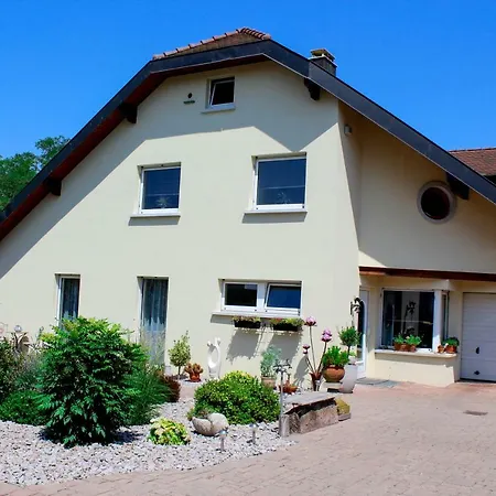 Grosszuegige Helle Ferienwohnung Bis 4 Personen In Chalampe, Elsass Exterior photo